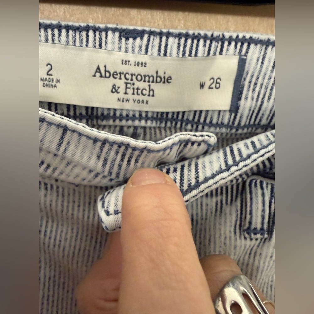 Abercrombie & Fitch High Rise Super skinny Pinstripe Jean - Picture 14 of 16